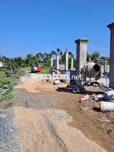 Nhà siêu phẩm mới xây ở Bến Lức ngay sát Vành đai 4