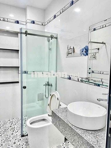 Cho thuê nhà khu Tên Lửa, MT đường Tên Lửa, DT 4 x 21m, 3.5 tấm, giá