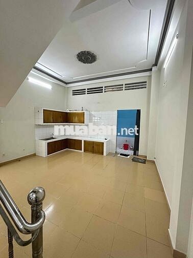 Cho thuê nhà hẻm xe hơi Tân Hoà Đông - Bình Tân