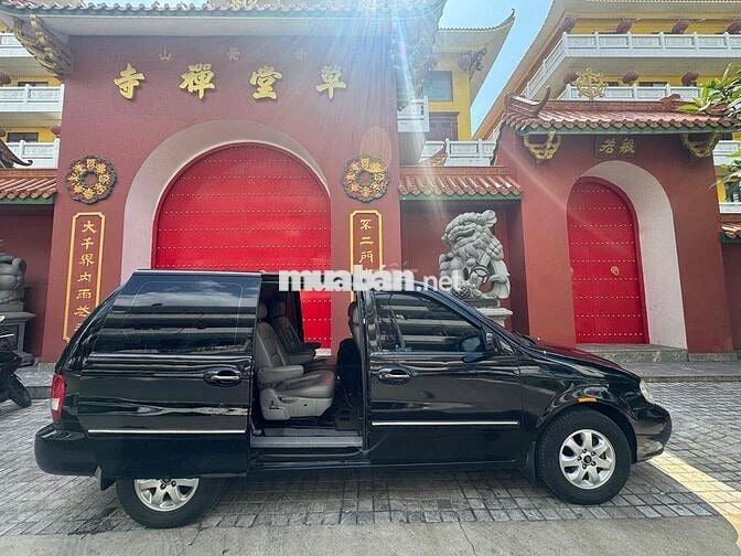 Kia Carnival 2009 GS 2.5 AT - 145000 km