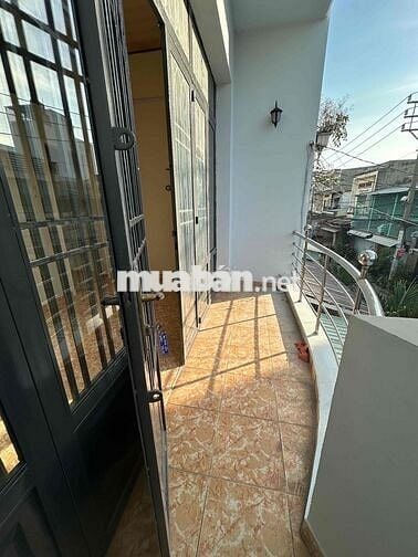 Cho thuê nhà hẻm xe hơi Tân Hoà Đông - Bình Tân