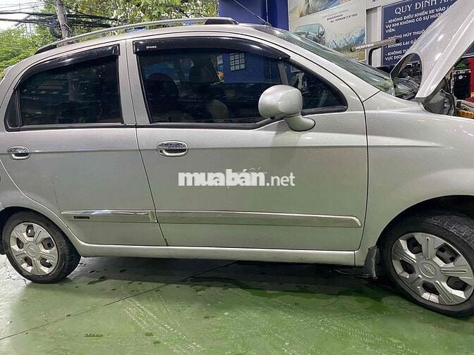 Chevrolet Spark 2010 Bạc