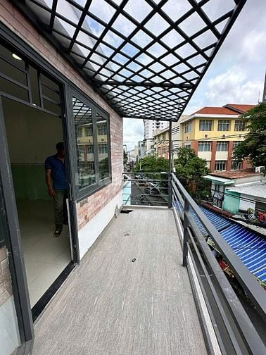 Mặt tiền KD nguyên căn ngã 4 Nguyễn Văn Đậu - Nguyễn Thượng Hiền 