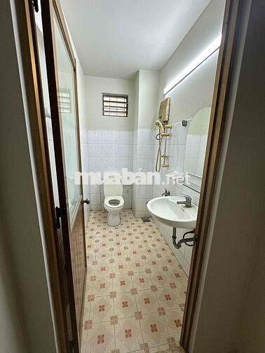 Cho thuê nhà hẻm xe hơi Tân Hoà Đông - Bình Tân