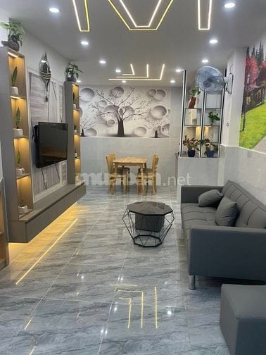 NHÀ ĐẸP XÂY MỚI ĐỐI DIỆN CITYLAND GARDEN, EMART PHAN VĂN TRỊ - 4,180T