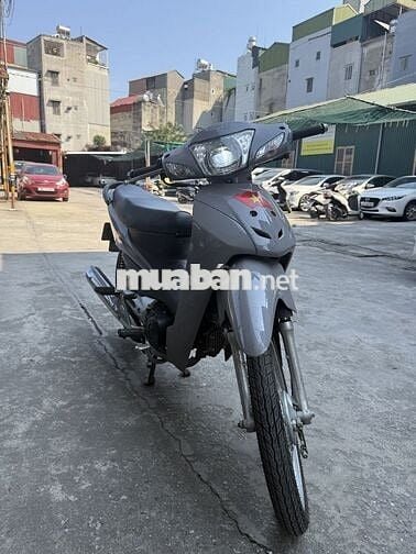 Bán wave xám đen 50cc ,xe chính chủ 2025 mới 95%