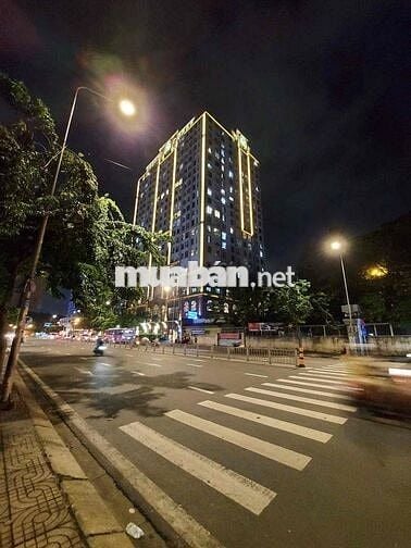 Cho thuê 2PN/2WC đầy đủ nội thất thoáng mát ngay cv Gia Định