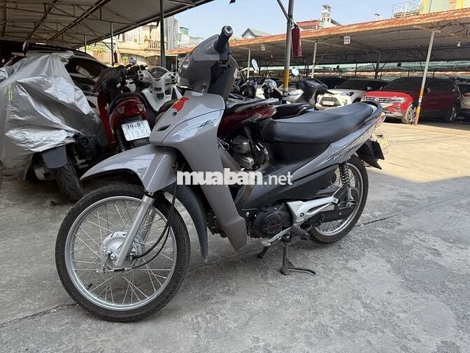Bán wave xám đen 50cc ,xe chính chủ 2025 mới 95%
