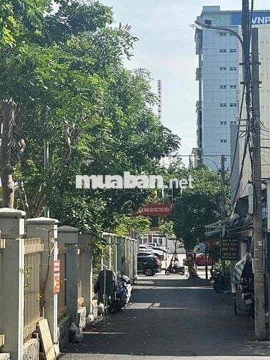 Cực Hiếm Nhà Phố Kiệt Núi Thành Sát Công viên 2/9 giá chỉ 3 tỷ950