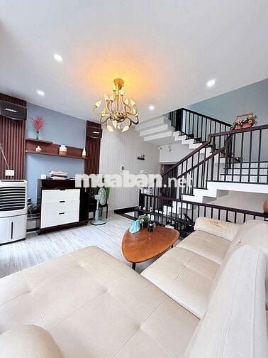 Nhà Chính Chủ _ k168 Trưng Nữ Vương cách đường 50m, gần Cầu Rồng