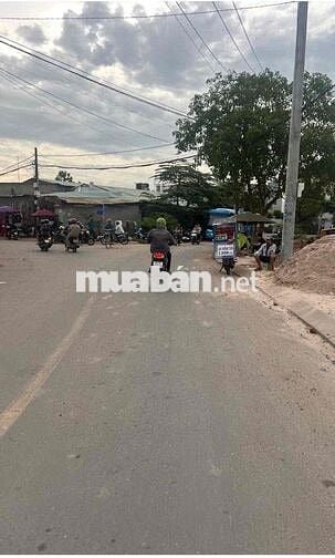 đất mặt tiền . Đồng Bà Canh ,  Nguyễn Thị Đành  HM . VinHomes