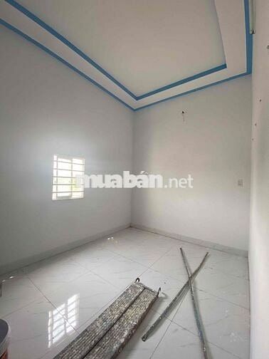 Nhà Hóc Môn 425triệu đúc thật kiên cố sát chợ Nhị Xuân điện nước sẵn