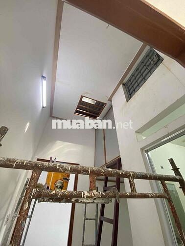 Nhà Hóc Môn 425triệu đúc thật kiên cố sát chợ Nhị Xuân điện nước sẵn