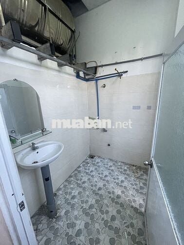 CHO THUÊ NHÀ KINH DOANH 2 TẦNG THÔNG SUỐT KHU TRUNG TÂM PHƯỚC LONG