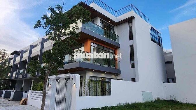 Cho Thuê Căn Nhà Mỹ Gia Gói 8 Vĩnh Thái Siêu Đẹp Nội thất Sịn