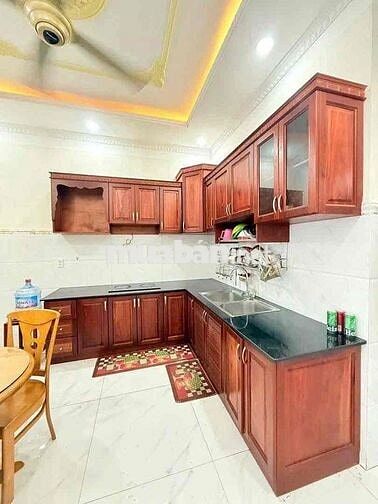 Bán nhà kdc Hoàng Hùng gần Go Dĩ An