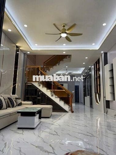 Bán lỗ 200tr - Nhà 1 trệt 1 lầu sát Bửu Long giá chỉ 1t990