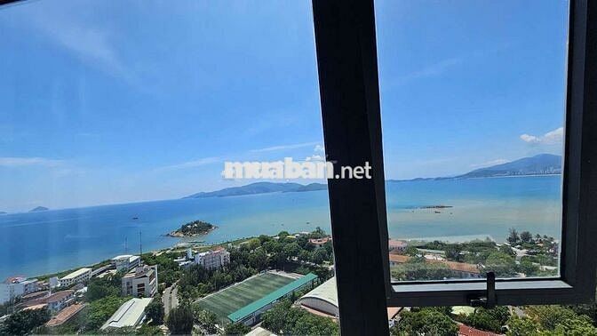 AH Cho thuê căn góc 01 tầng cao view biển full nội thất toà Napoleon