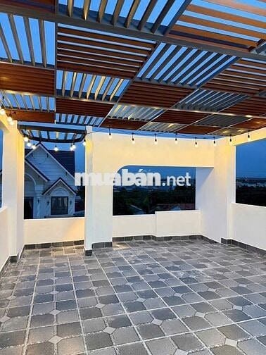 Bán lỗ 200tr - Nhà 1 trệt 1 lầu sát Bửu Long giá chỉ 1t990