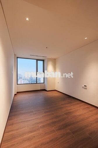 Sang Nhượng Căn Hộ Mặt Tiền đường TRẦN HƯNG ĐẠO - Q5