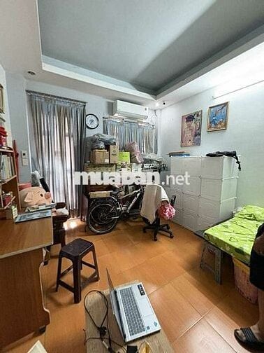 Nhà 4 tầng, hẻm kinh doanh ô tô thông, gần Chợ Võ Thành Trang.