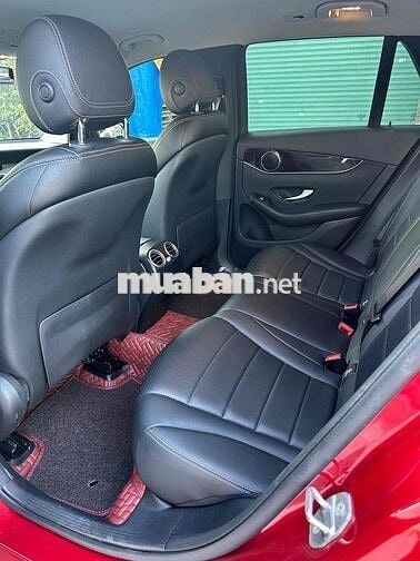 Mercedes Benz GLC 2021 200 - 66000 km