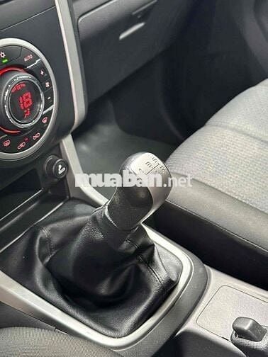 Isuzu Dmax 2014 Vàng cát