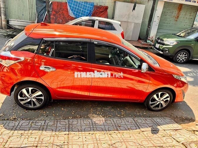 Toyota Yaris Cam 5 chỗ Số tự động