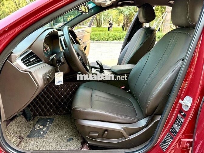 VinFast Lux A2.0  2.0 AT 2020