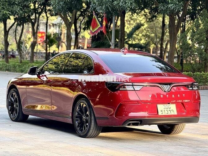 VinFast Lux A2.0  2.0 AT 2020
