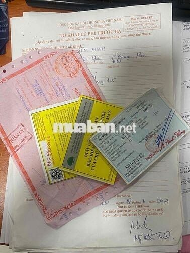 Xe máy Spacy 125 Nhật màu trắng