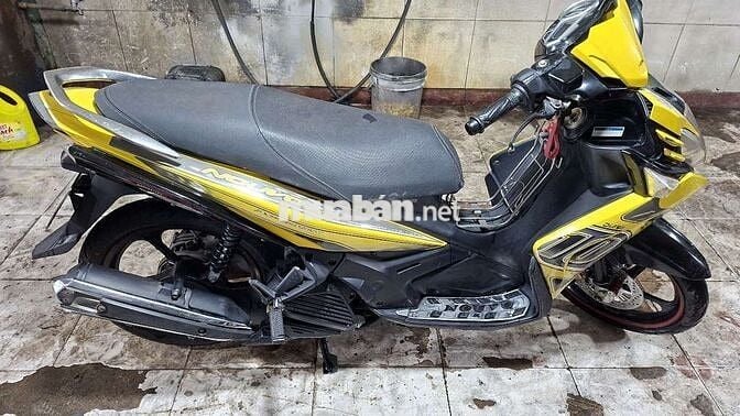 bạn Yamaha Nouvo 5Fi 2012 Vàng-Đen