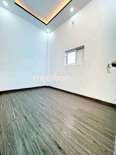 Cần bán nhà chính chủ đang ở tiện ích xung quanh gần chợ