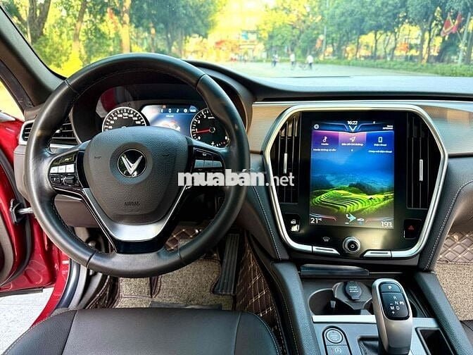 VinFast Lux A2.0  2.0 AT 2020