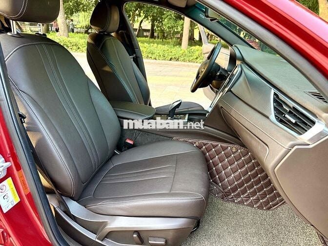 VinFast Lux A2.0  2.0 AT 2020