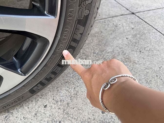 Toyota Corolla Cross 2021 1.8HV - 25800 km - 1 Chủ