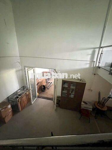 Cho Thuê Kho
Góc 200m2 KDC Đông Phú HG Cách Trung Tâm Cần Thơ 7Km