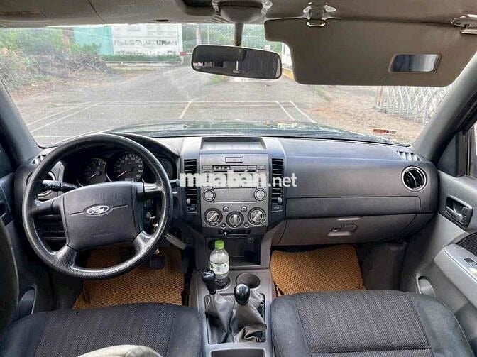Ford Ranger 2 cầu Đen 2009 fom mới