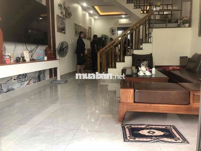 Nhà 3 tầng HXH 5m tổ 7 Thị Trấn An Dương giá chỉ 2,17 tỷ đồng