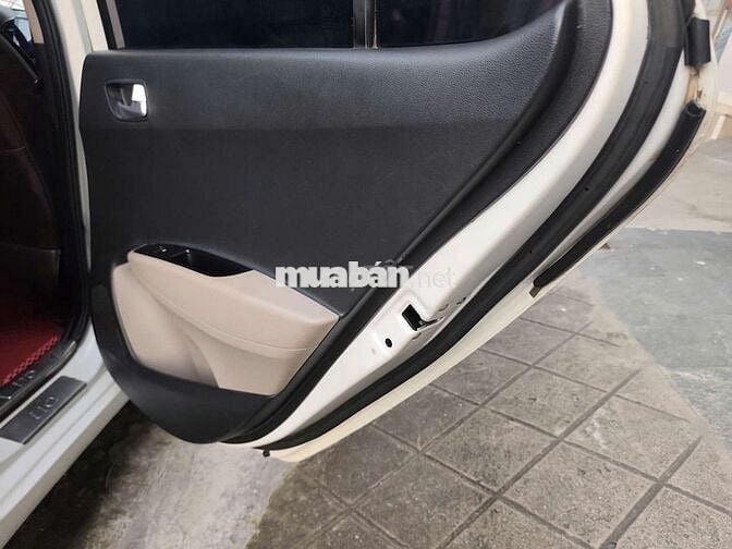 Hyundai Grand i10 2019 Sedan Trắng