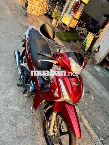 🔴🔴 Future  Đỏ đen  cuối 2018 siêu đẹp chính chủ