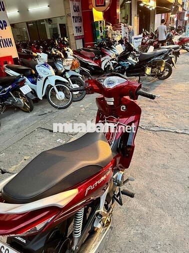 🔴🔴 Future  Đỏ đen  cuối 2018 siêu đẹp chính chủ