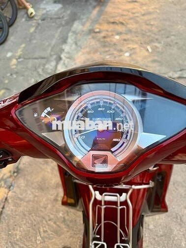 🔴🔴 Future  Đỏ đen  cuối 2018 siêu đẹp chính chủ