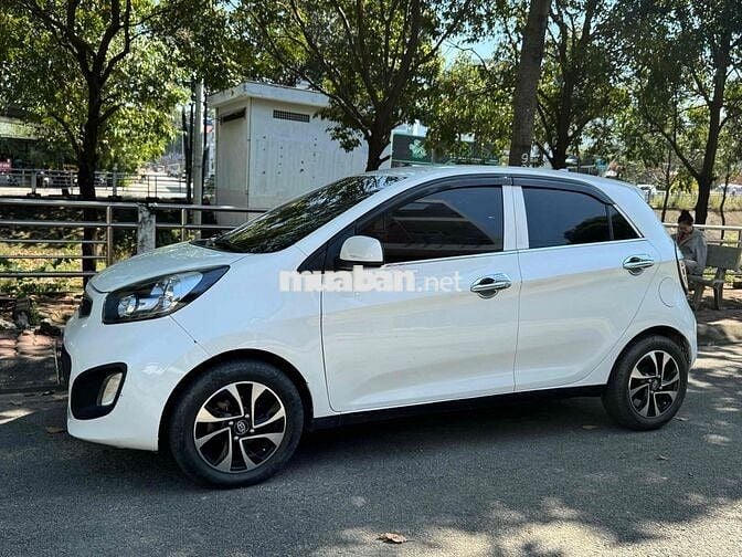 Kia Morning 2014 MT Trắng Ngọc Trinh