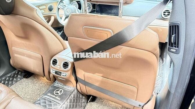 Mercedes Benz E Class 2019 E200 - 119000 km