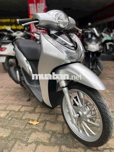 Honda SH Mode 2021 Bạc