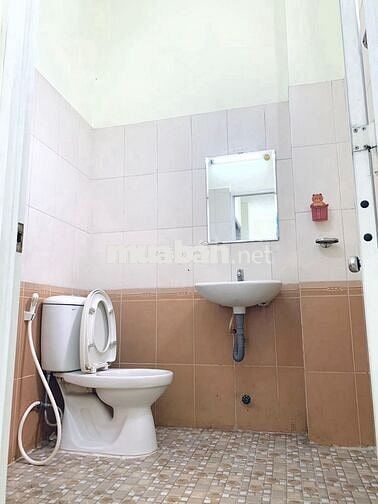 CHO THUÊ PHÒNG TẦNG TRỆT  FULL NT – 3.5 TRIỆU – GẦN EMART PHAN VĂN TRỊ