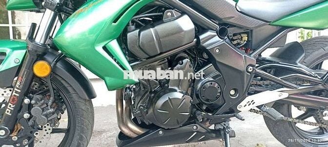 cần bán xe KAWASAKI 650c ER6N xe bao Rin xe ở SG