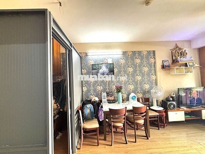 Chính chủ cần bán căn ehome 3 2PN, 1WC tặng kèm nội thất, 2,10 tỷ