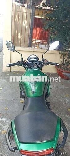 cần bán xe KAWASAKI 650c ER6N xe bao Rin xe ở SG